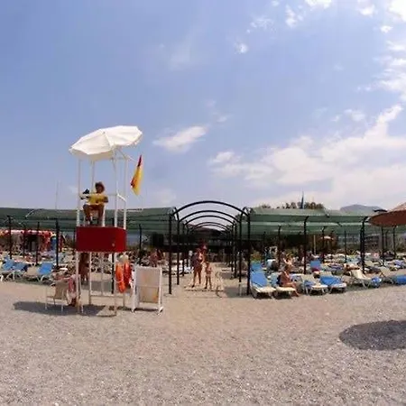 Nice 2 Bedroom Home With Shared Pool Near Beach In Alanya Alanya
