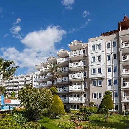 Apartmán Nice 2 Bedroom Home With Shared Pool Near Beach In Alanya