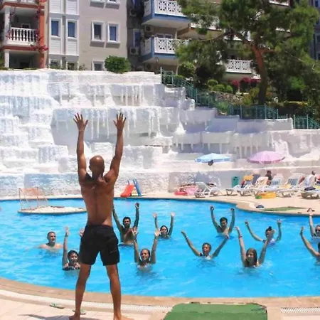 Apartmán Nice 2 Bedroom Home With Shared Pool Near Beach In Alanya Alanya